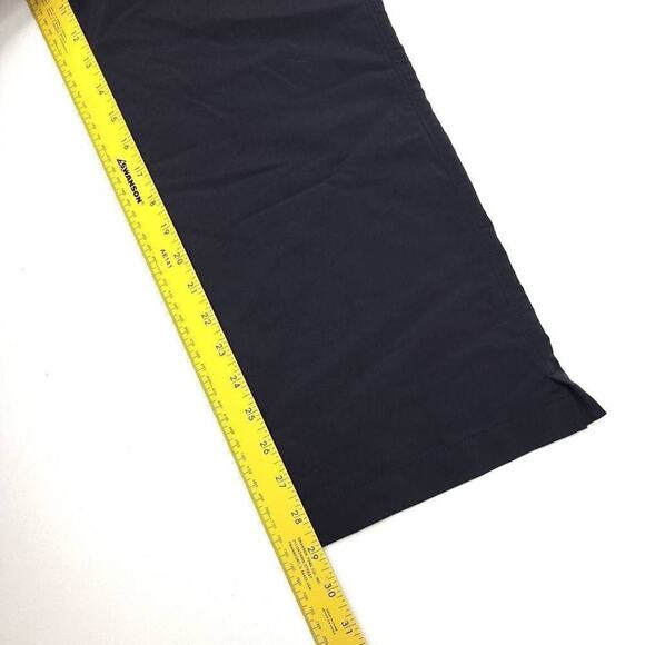 (2) Under Armour Golf Pants Mens 34x29 Black Performance Athletic Flat Front EUC - Picture 5 of 7